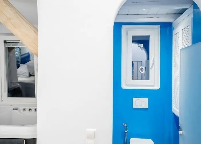 Euphoria Downtown Naxos City