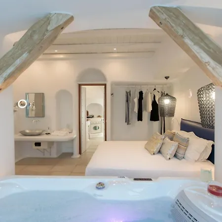 Euphoria Downtown * Naxos City